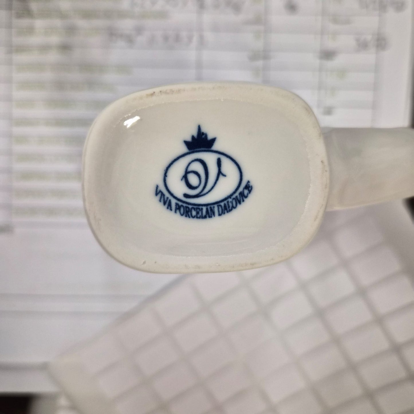 TAZA DE PORCELANA AZUL Y BLANCA DALIOVICE