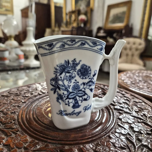 TAZA DE PORCELANA AZUL Y BLANCA DALIOVICE