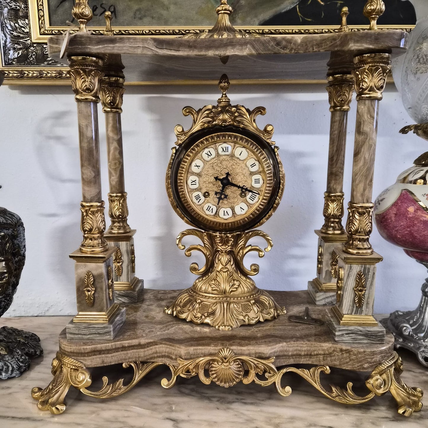 RELOJ COLUMNAS MARMOL Y BRONCE