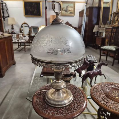 LAMPARA DE MESA GRISTAL GRABADO