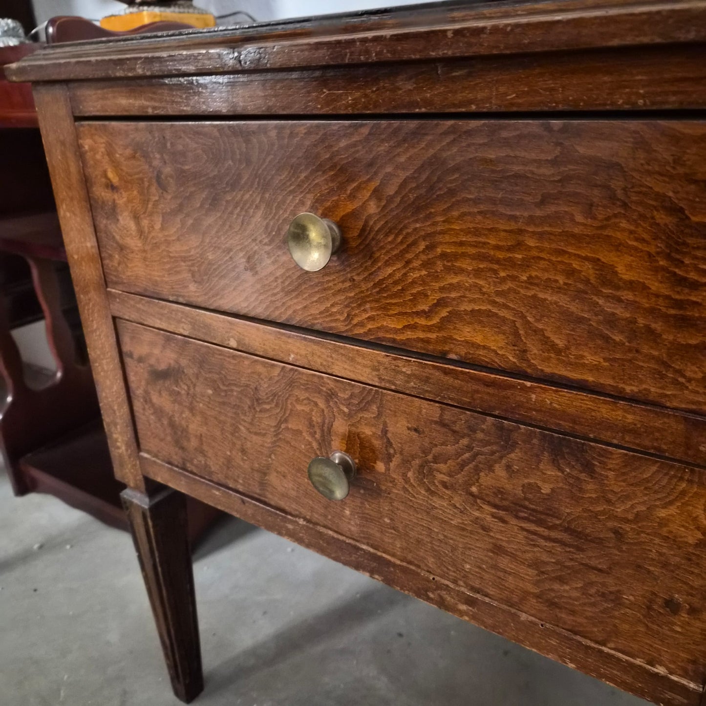 MESA DE NOCHE / AUXILIAR